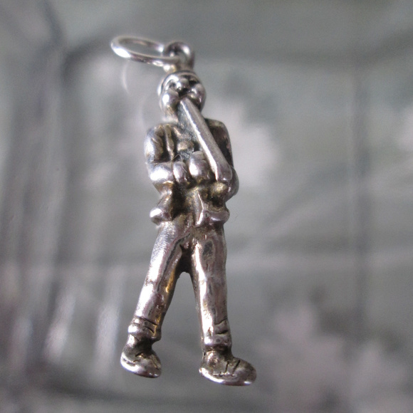 Silver Bracelet Charm CLARINET PLAYER Woodwind - Picture 2 of 6